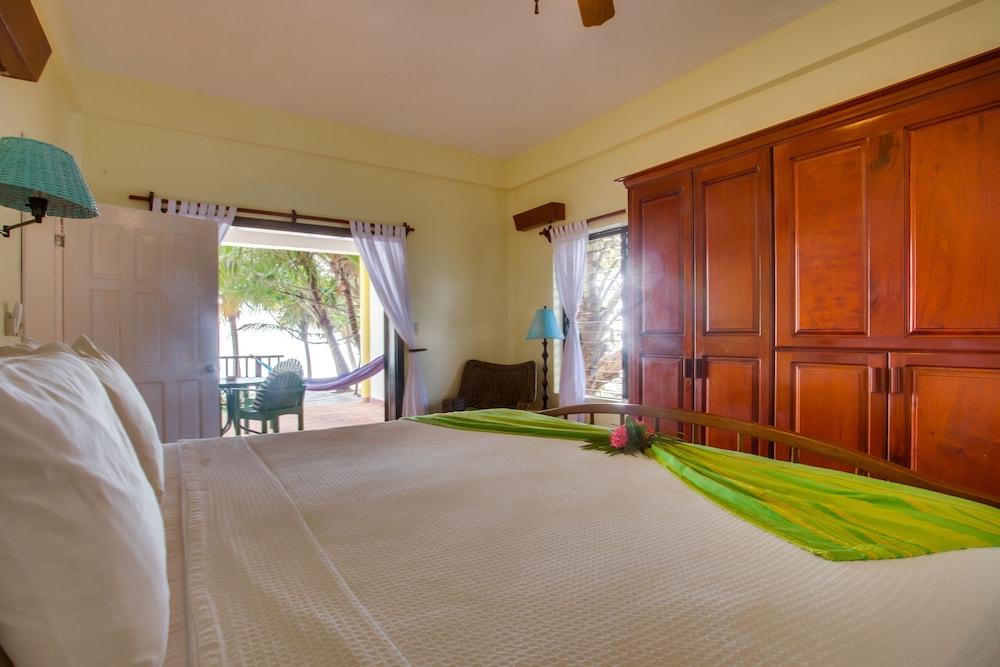 Robert'S Grove Beach Resort Placencia Luaran gambar