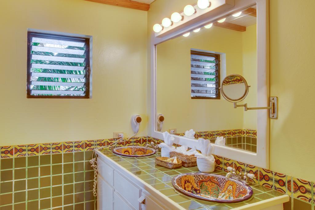 Robert'S Grove Beach Resort Placencia Luaran gambar